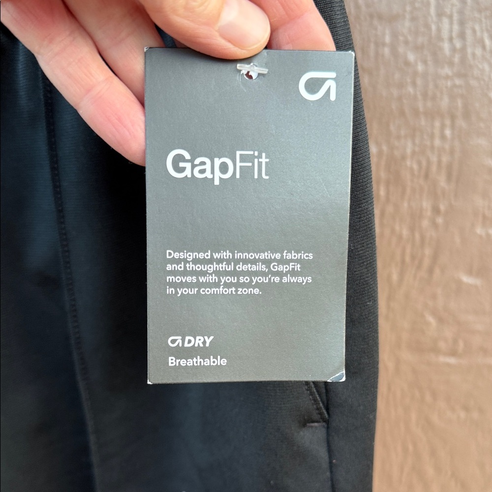 Gap NWT Black Jogger Pants - Picture 4 of 10
